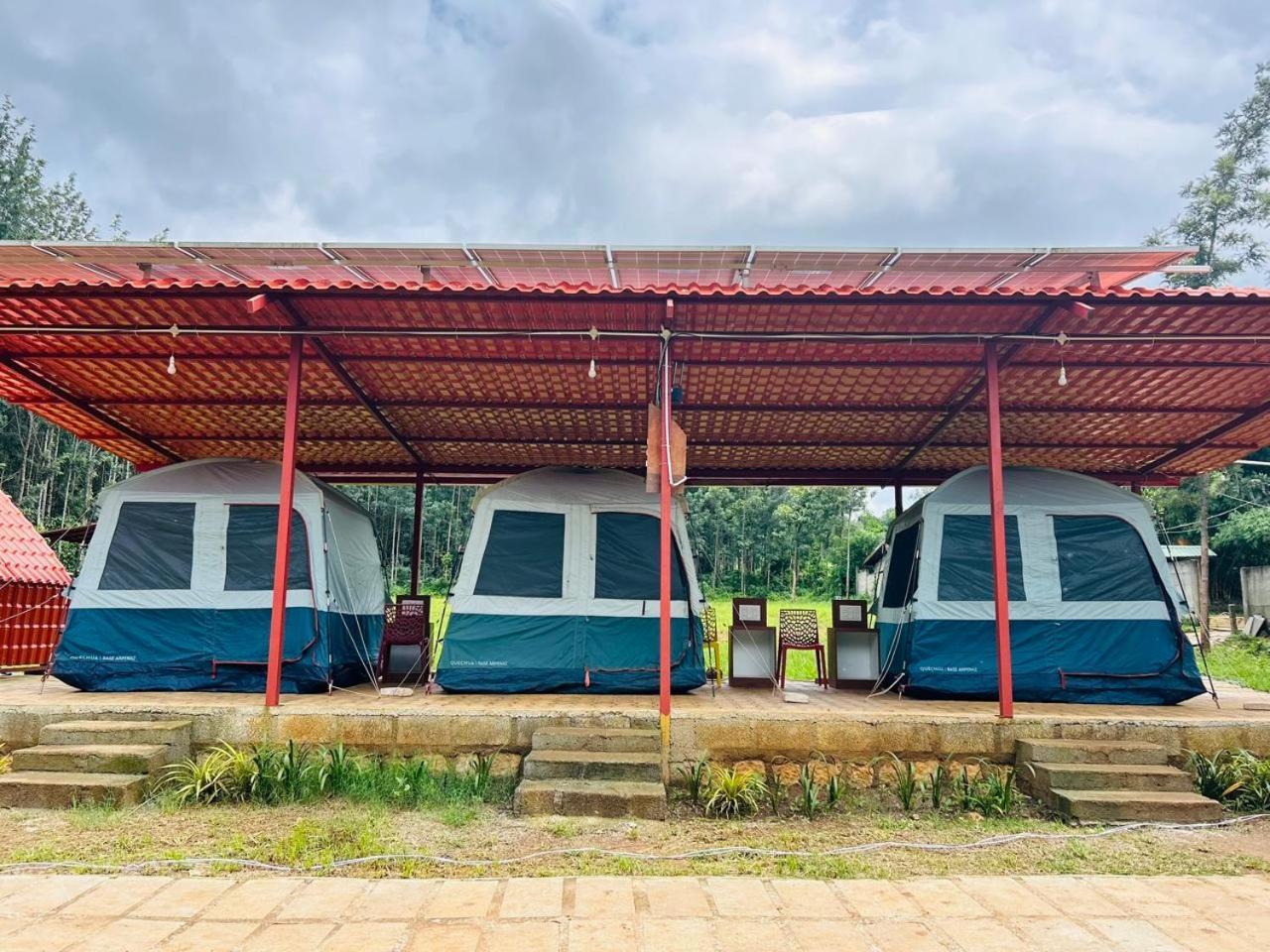 Trippr Chikkamagaluru Hostel จิกมากาลูร์ ภายนอก รูปภาพ