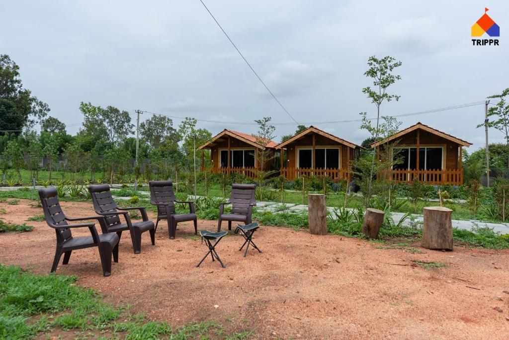 Trippr Chikkamagaluru Hostel จิกมากาลูร์ ภายนอก รูปภาพ